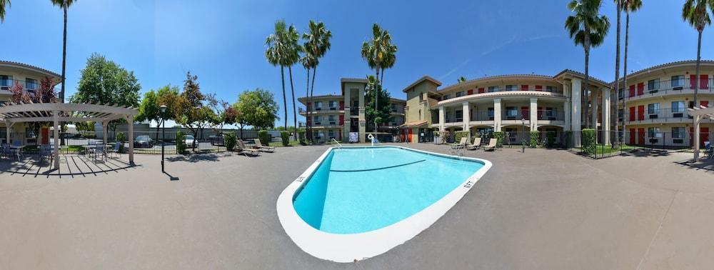 Rancho Cordova Inn Экстерьер фото
