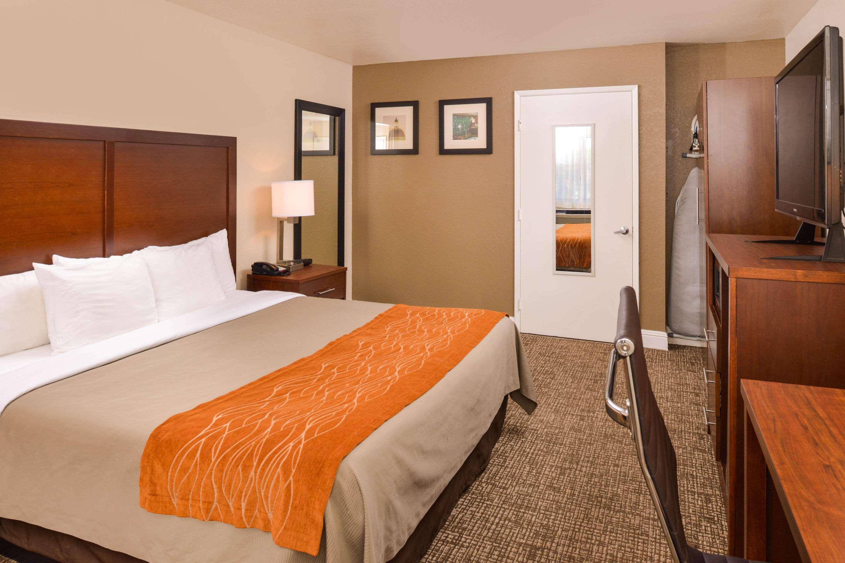 Rancho Cordova Inn Экстерьер фото