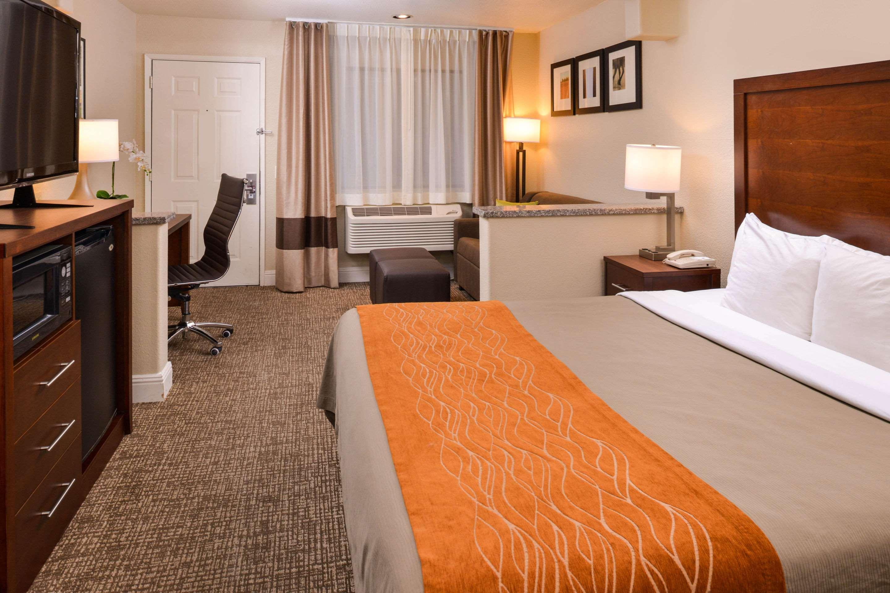 Rancho Cordova Inn Экстерьер фото