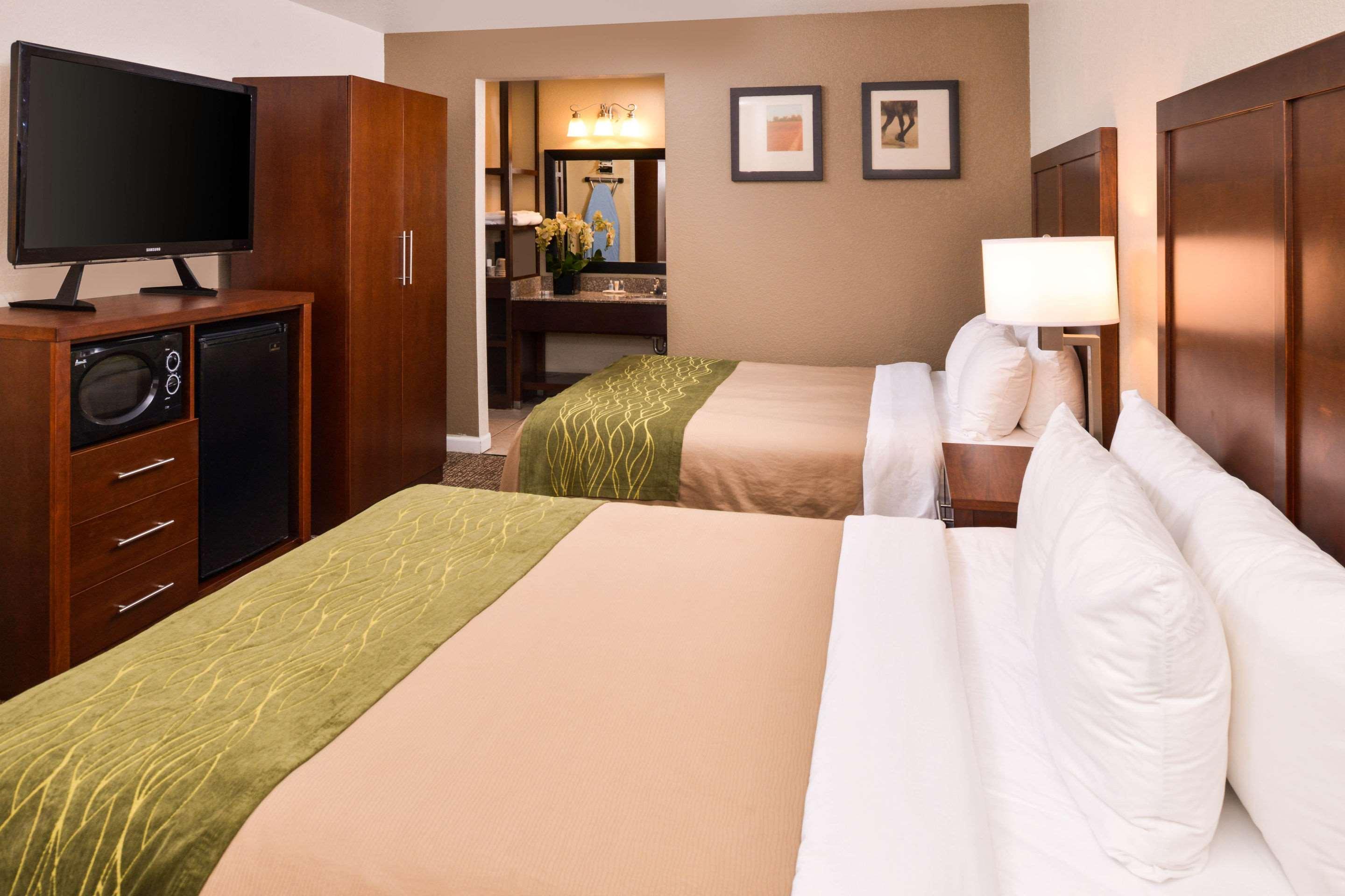 Rancho Cordova Inn Экстерьер фото